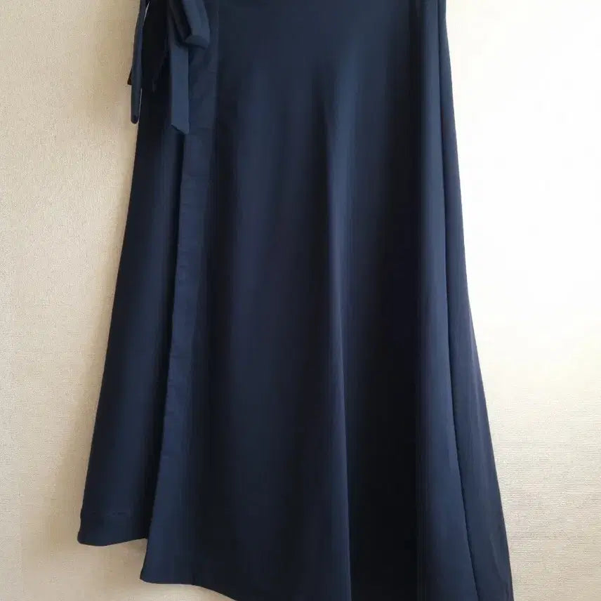 [BUNJANG] COS Long Unbalanced Wrap Skirt Navy / 코스 COS 랩 스타일 언발란스 롱 스커트 네이비