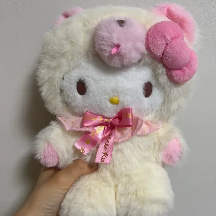 [BUNJANG] Hello Kitty Limited Edition Teddy Bear Plush / 헬로키티 한정판 테디베어 인형