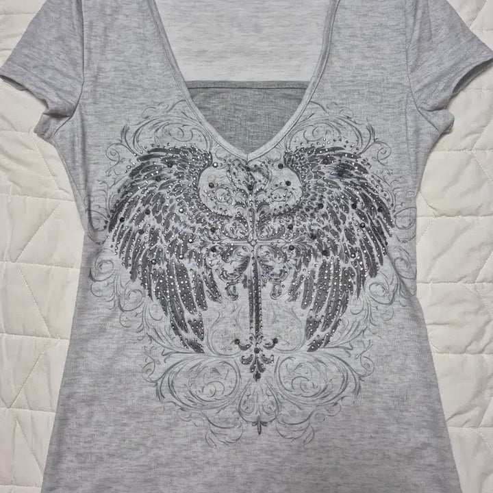 [BUNJANG] Rhinestone Gray Short Sleeve T-shirt / 라인스톤 반팔 그레이