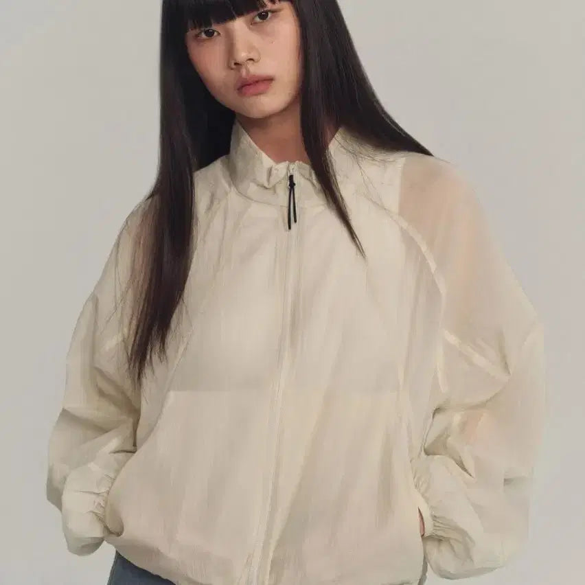 [SOLD OUT] 어반디타입 하이넥 윈드브레이커 바람막이