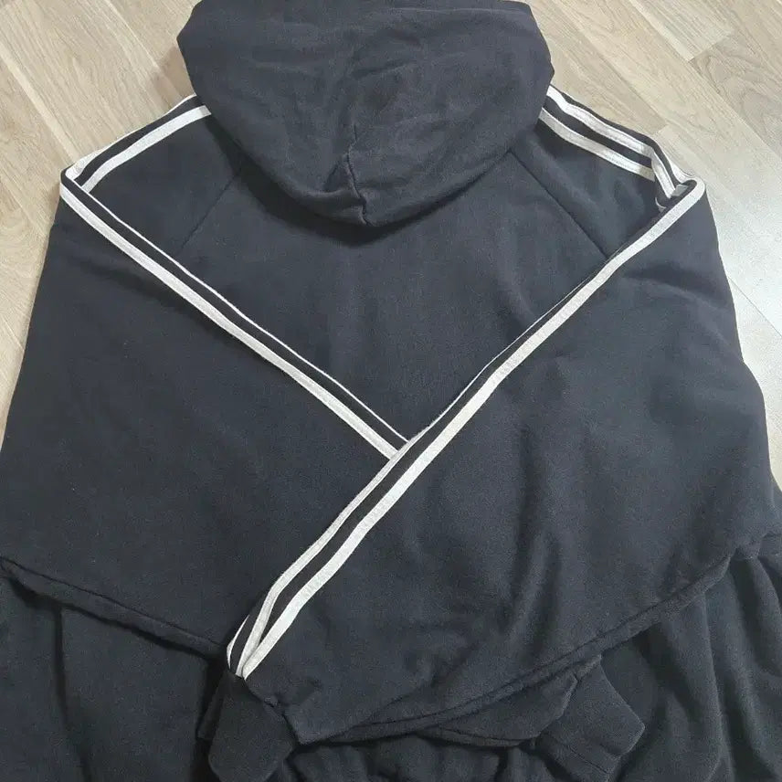 [BUNJANG] Balenciaga Adidas Hoodie (Large Fit) Black / 발렌시아가 아디다스 후드 라지 핏 블랙 2