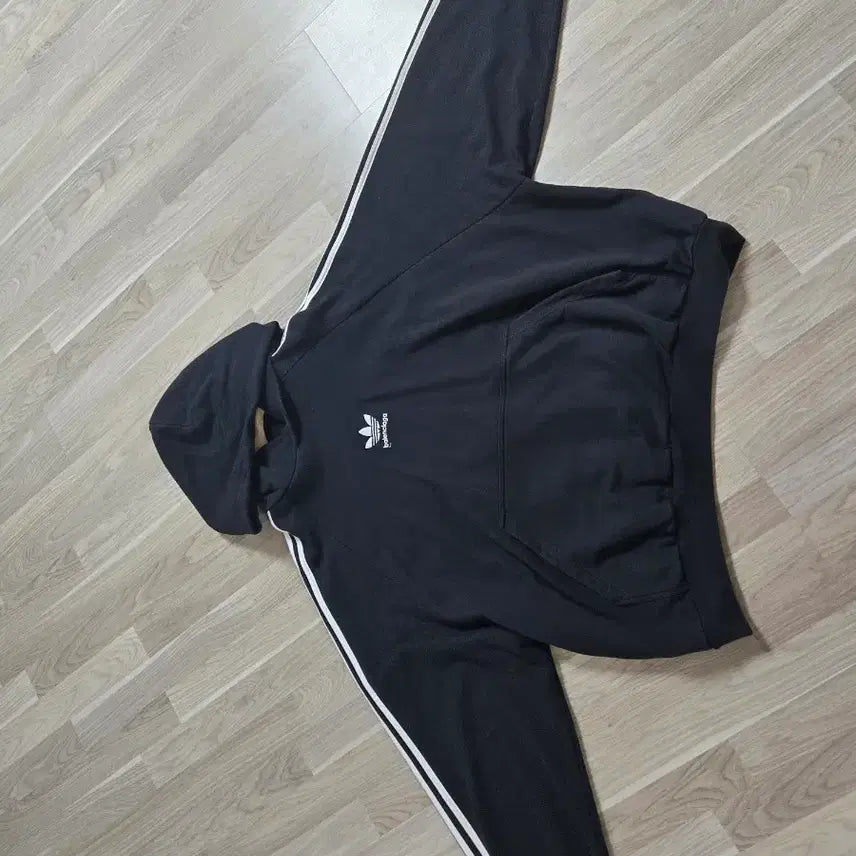[BUNJANG] Balenciaga Adidas Hoodie (Large Fit) Black / 발렌시아가 아디다스 후드 라지 핏 블랙 2