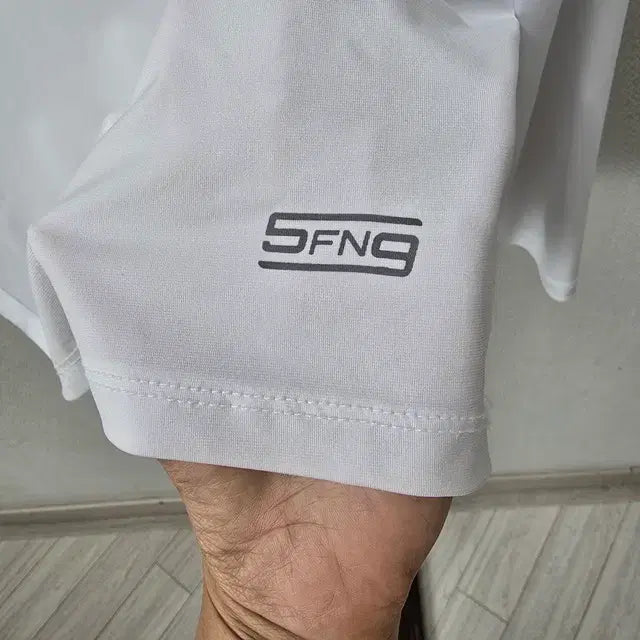 [BUNJANG] SFNG White Cool Ever Long Sleeve T-shirt / SFNG 화이트 쿨에버 긴팔 티셔츠