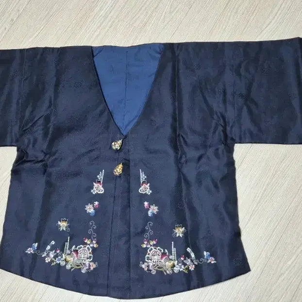 [BUNJANG] Traditional Korean Male Maguja and Vest / 남성 한복 ㅡ마고자.조끼 팝니다