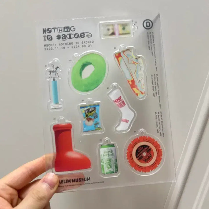 [BUNJANG] MSCHF Daelim Museum Keyring and Postcard / 미스치프 MSCHF 대림 키링 엽서종이
