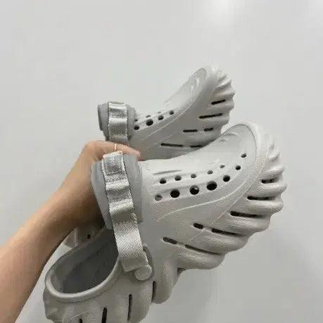 [SOLD OUT] 매장정품)) 크록스 에코 클로그 그레이 207937-1FT / 남녀공용