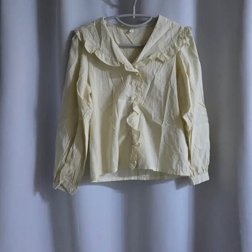 [BUNJANG] Sera Kara Blouse Shirt - New / 세라카라 블라우스셔츠 새옷