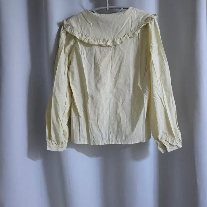 [BUNJANG] Sera Kara Blouse Shirt - New / 세라카라 블라우스셔츠 새옷