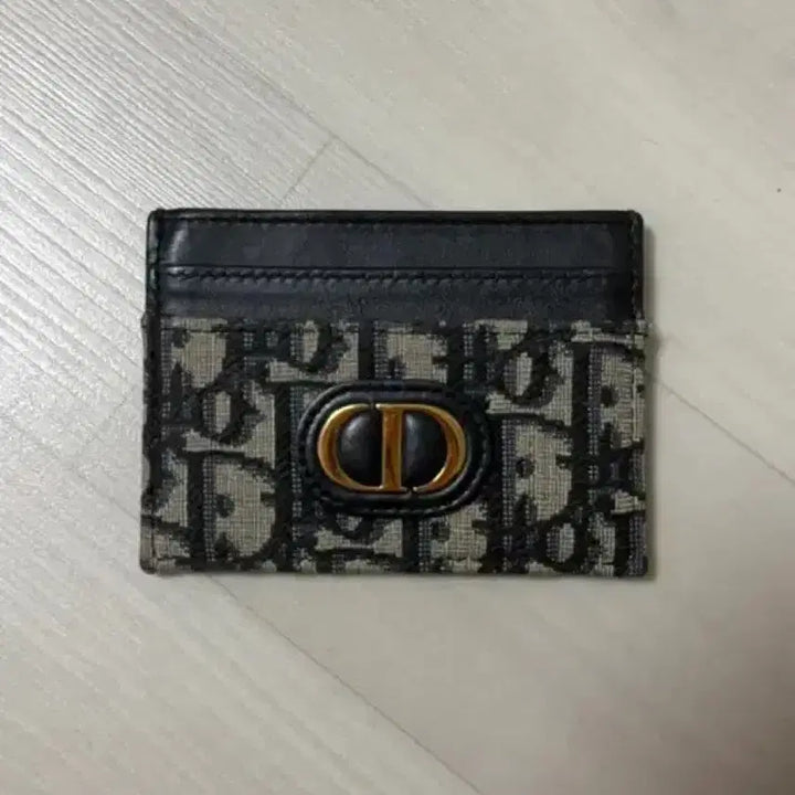 [SOLD OUT] 디올 오블리크 몽테인 카드지갑