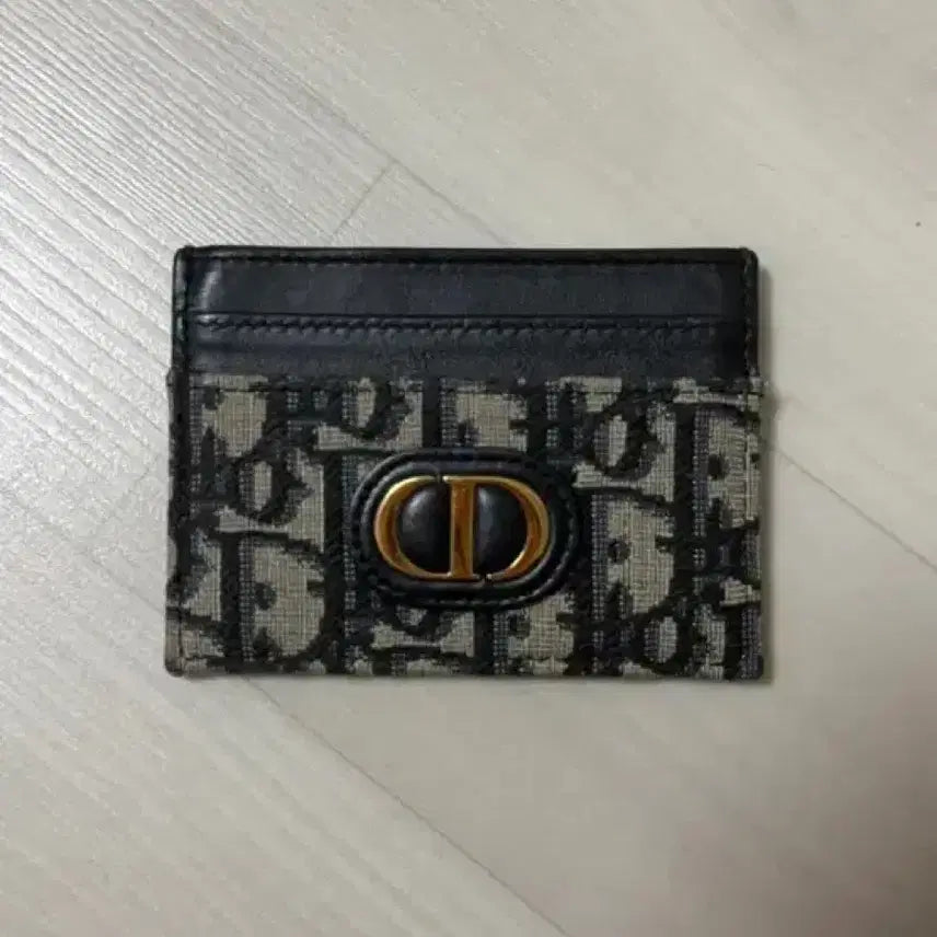 [SOLD OUT] 디올 오블리크 몽테인 카드지갑