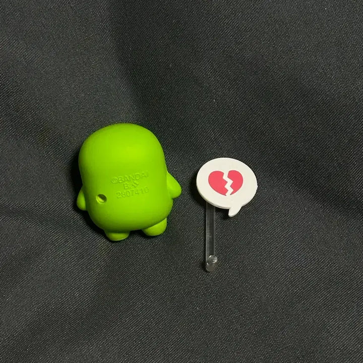 [BUNJANG] Tamagotchi Emohug Mascot Figure / 다마고치 에모후구 마스코트 가챠 (주댕치)