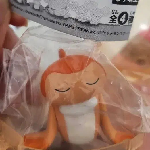 [BUNJANG] Pokemon Sleeping Series Surskit Gacha Figure / 포켓몬스터 잠자는 시리즈 싸리용 가챠 팝니다