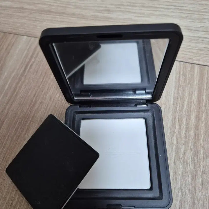 [BUNJANG] Makeup Forever Compact Powder / 메이크업포에버 팩트
