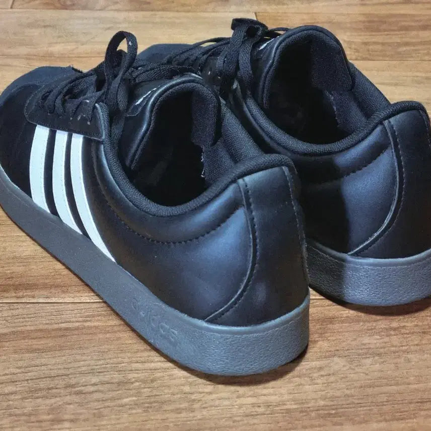 [SOLD OUT] 아디다스 VL Court 베이스 운동화 280mm