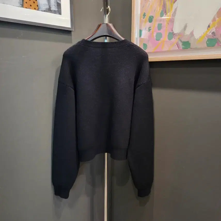 [SOLD OUT] 셀린느 트리오페 로고 크롭 BTS 니트
