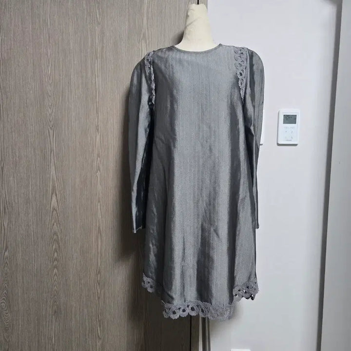 [BUNJANG] People of the World Midi Dress Polyester Rayon Lace Detail Gray / 미사용품 35만원대 피플오브더월드 고급 원피스 55