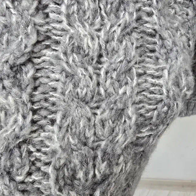 [BUNJANG] G Gray Cable Knit Sweater / G 그레이 꽈배기 짜임 니트
