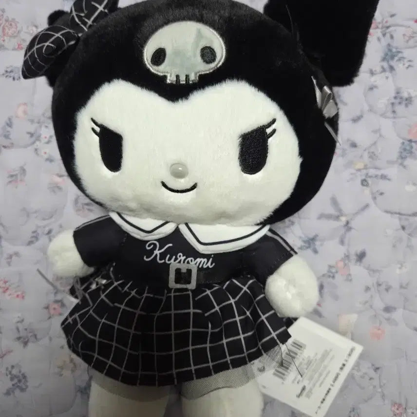 [BUNJANG] Kuromi Gothic Style Plush Doll / 쿠로미 인형 블랙 고딕 스타일