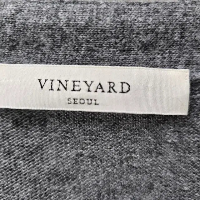 [BUNJANG] VINEYARD Gray Basic V-Neck Cardigan / VINEYARD 빈야드 그레이 기본형 브이넥 가디건