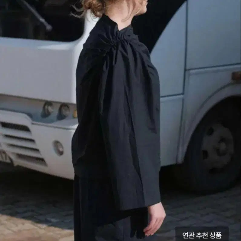 [SOLD OUT] (새상품)베이스레인지 Baserange Simmon Top 블랙S