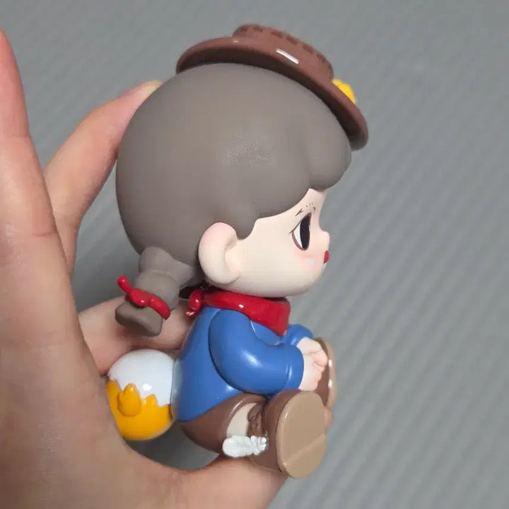 [BUNJANG] TNT Zola Figure / 티앤티 tnt 조라 피규어