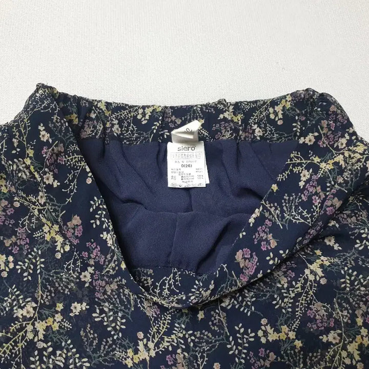 [BUNJANG] SIERO Flower Pattern Wide Chiffon Culottes / SIERO 플라워 패턴 와이드 쉬폰 팬츠 치마바지 허리26~28