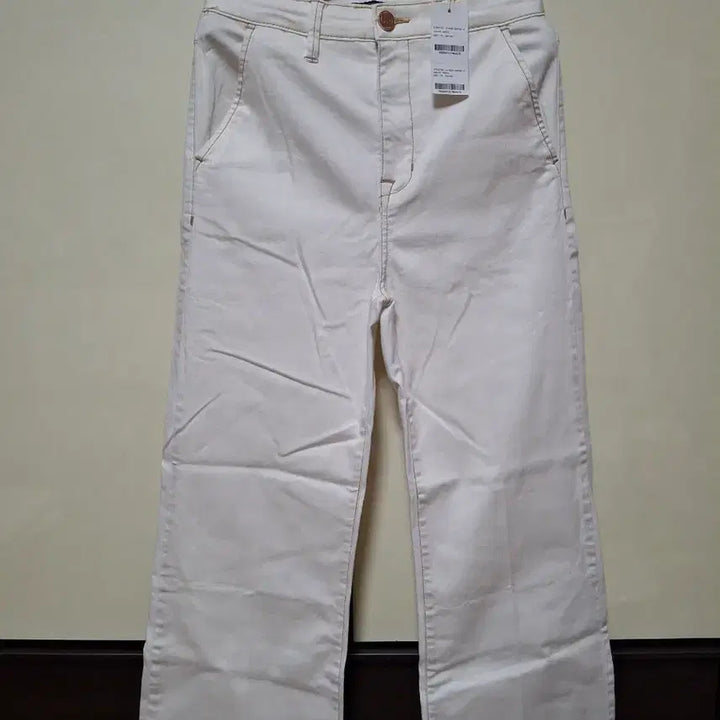 [BUNJANG] Laurel White Wide Pants 76cm New / Laurel 화이트 와이드 팬츠 76cm 새상품