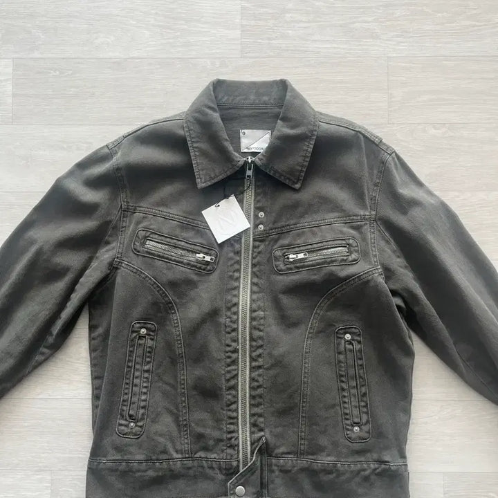[BUNJANG] NEXZ Zipper Trucker Jacket Khaki / [1] 넥스트도어립스 트러커 자켓 새상품