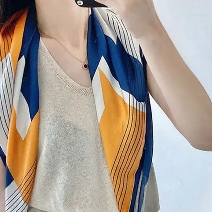 [BUNJANG] Patterned Scarf - Blue/Orange / 패턴 스카프 블루/오렌지 포인트(새상품)