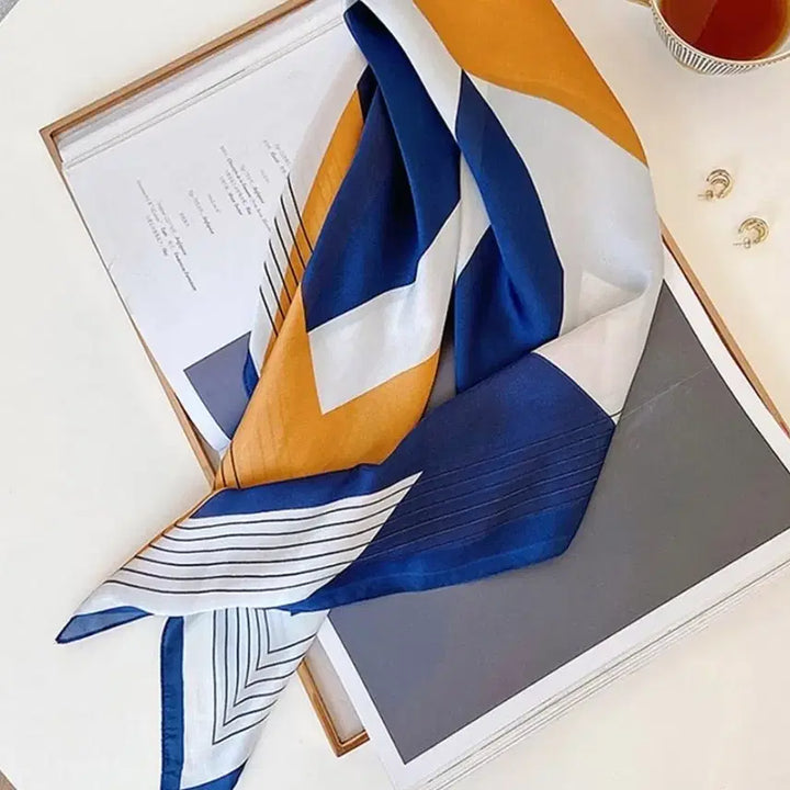 [BUNJANG] Patterned Scarf - Blue/Orange / 패턴 스카프 블루/오렌지 포인트(새상품)