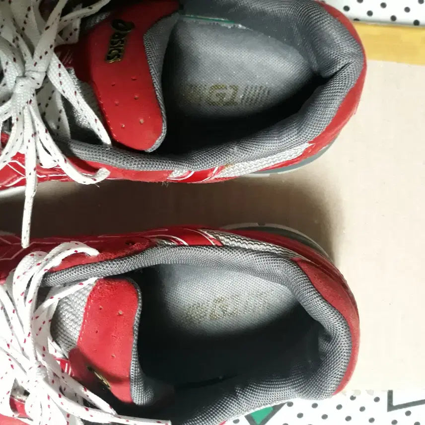 [SOLD OUT] 아식스g1  운동화 245사이즈