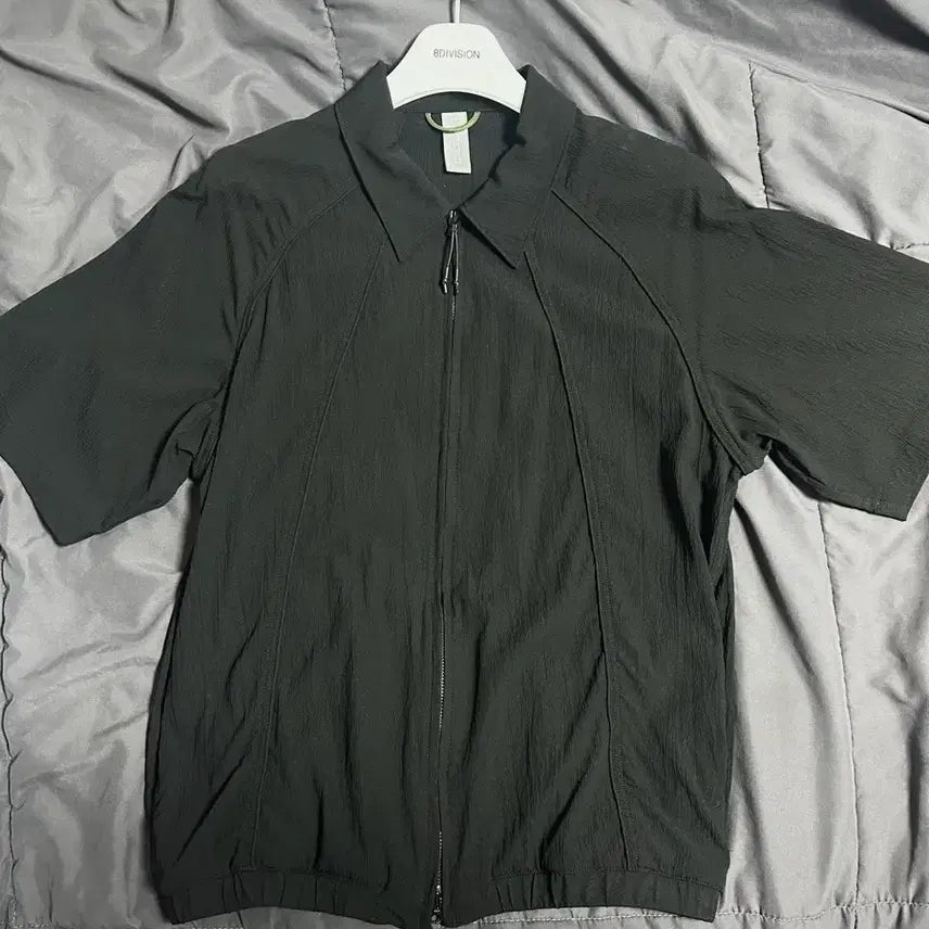 [SOLD OUT] 언어펙티드 집업 하프 셔츠 m 완전 새상품