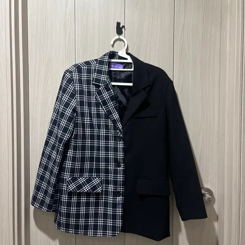 [SOLD OUT] 레터프롬문 언발란스 자켓