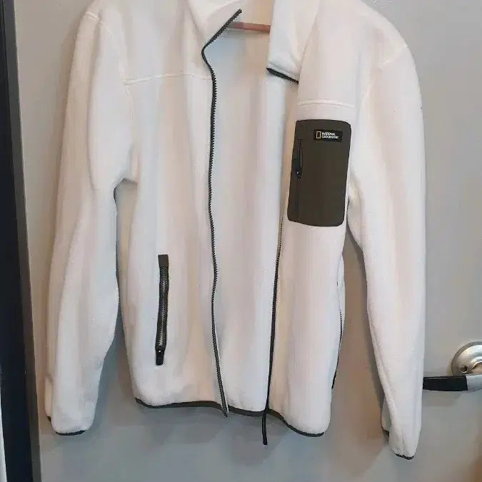 [BUNJANG] National Geographic White Fleece Jacket M / 내셔널지오그래픽 흰색 플리스 자켓m