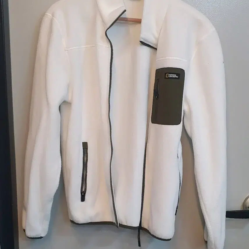 [BUNJANG] National Geographic White Fleece Jacket M / 내셔널지오그래픽 흰색 플리스 자켓m