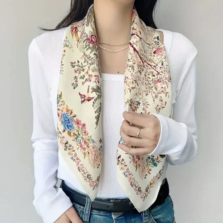 [BUNJANG] Floral Pattern Scarf / 플라워 패턴 스카프(새상품)