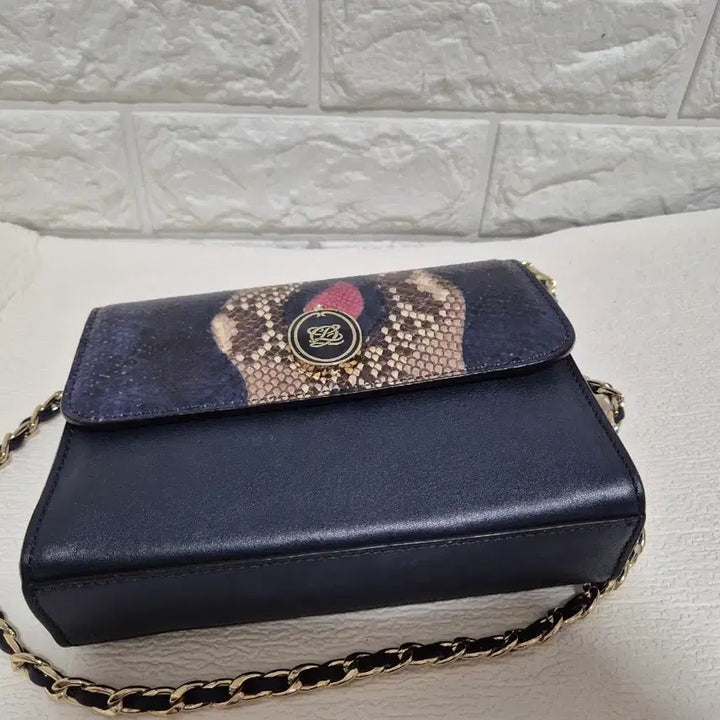 [SOLD OUT] 루이갈체 가방 뱀피 체인백