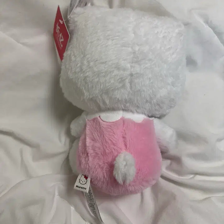 [SOLD OUT] 헬로키티 인형 클로버 장식