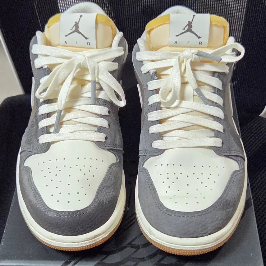 [BUNJANG] Nike Air Jordan 1 Low &