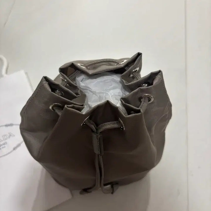 [SOLD OUT] 프라다 파우치