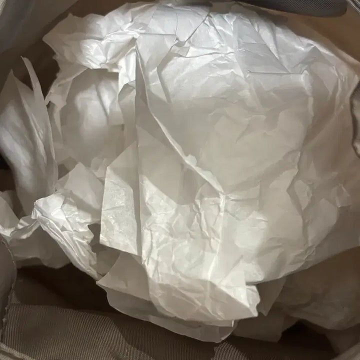 [SOLD OUT] 프라다 파우치