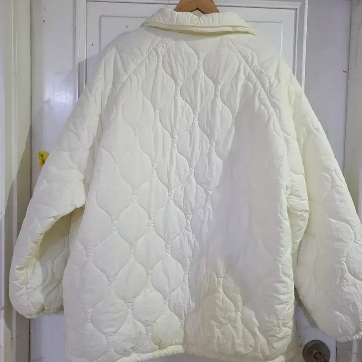 [BUNJANG] Luxury Mink Fur Lined Quilted Padded Jacket / 고급스런 안감 밍크털   누빔패딩 자켓   거의새거가슴단면67 빅사