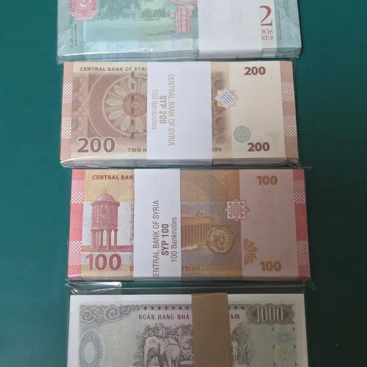 [BUNJANG] Foreign Currency Collection (Venezuela/Syria/Vietnam) Banknotes / 외국 지폐 화폐 컬렉션 (베네수엘라/시리아/베트남)