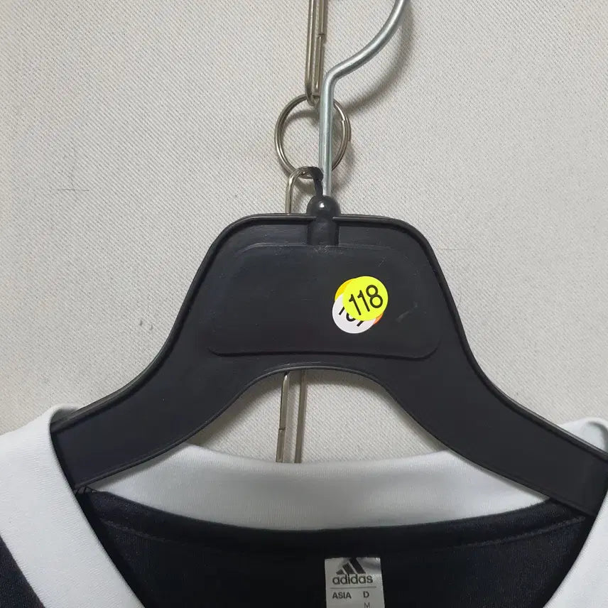 [SOLD OUT] N118 아디다스 남성 반팔티셔츠 XL 21년식
