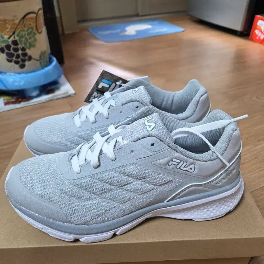 [BUNJANG] Fila Ultralight Walking Shoes / 새제품)휠라 초경량 워킹화