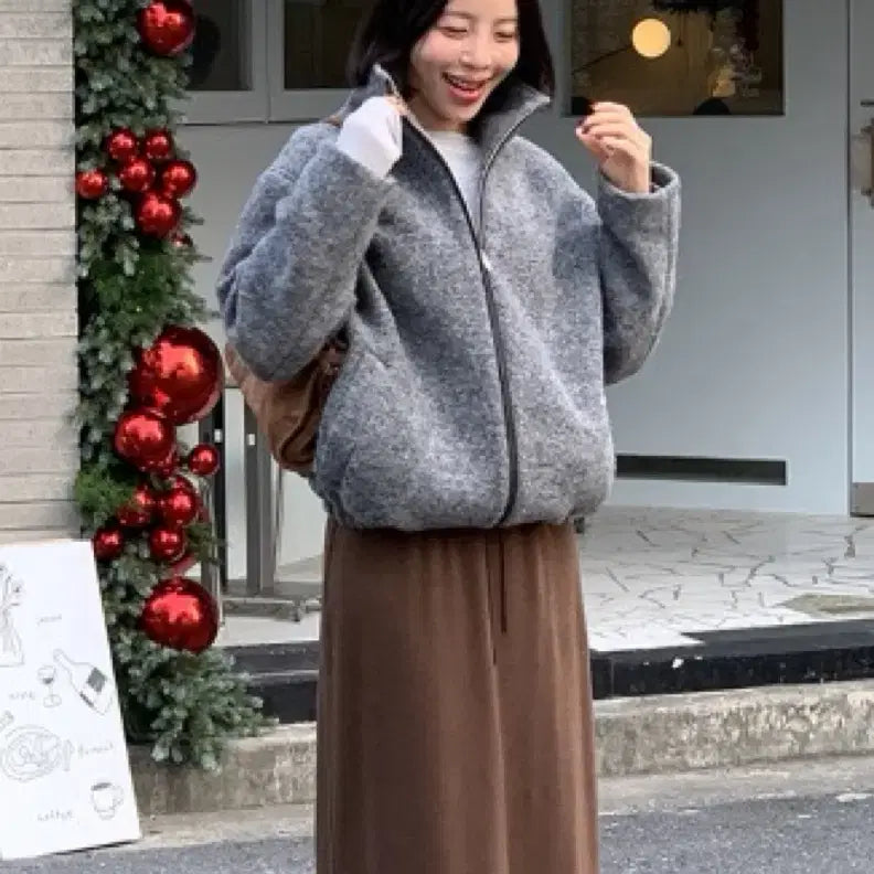 [SOLD OUT] 어라운드율 모먼트 부클집업