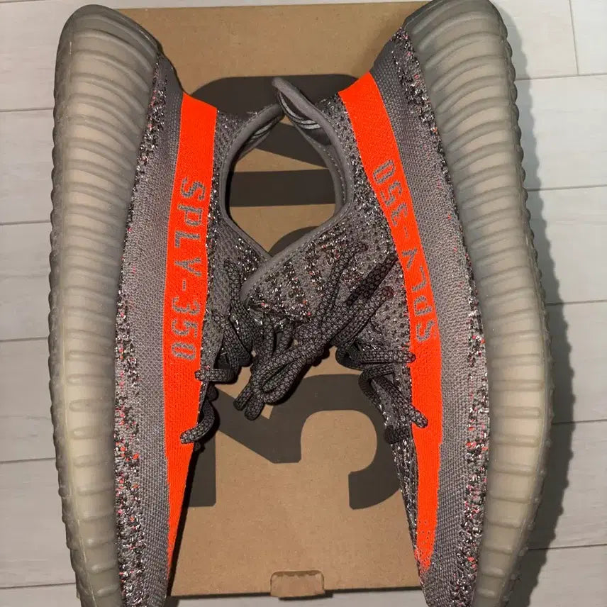 [SOLD OUT] 아디다스 이지 부스트 350 V2 벨루가 - 리플렉티브 275