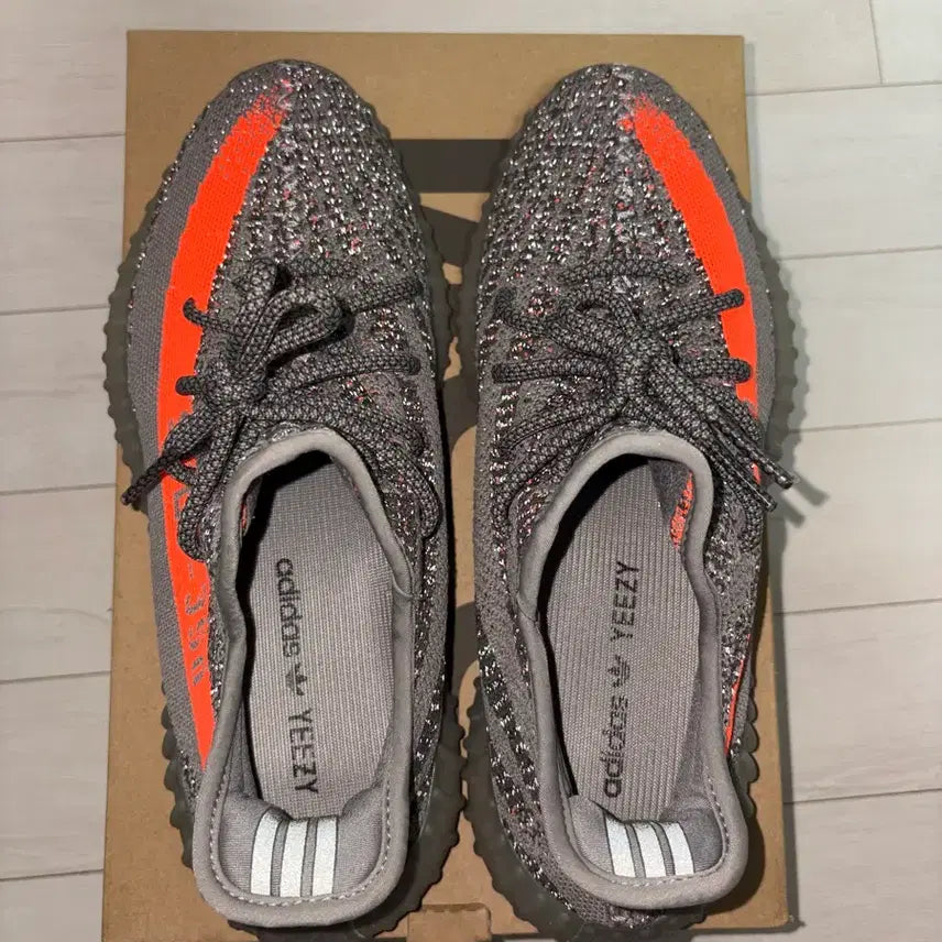 [SOLD OUT] 아디다스 이지 부스트 350 V2 벨루가 - 리플렉티브 275