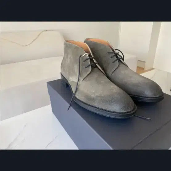 [BUNJANG] Ducals Chukka Boots (Khaki Green) 42 / 듀칼스 오일드 세이지 (카키 그린) 처카부츠 42