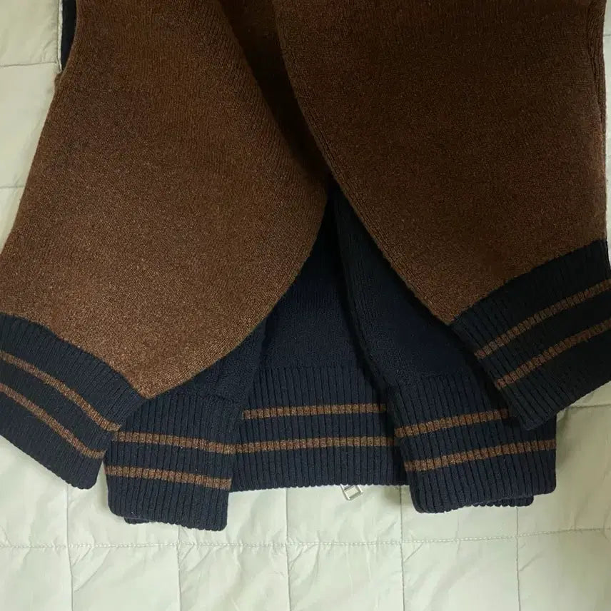 [BUNJANG] Years Ago Merino Wool Knit Varsity Jacket Navy M / 이얼즈어고 메리노 울 니트 바시티 자켓 네이비 M 사이즈